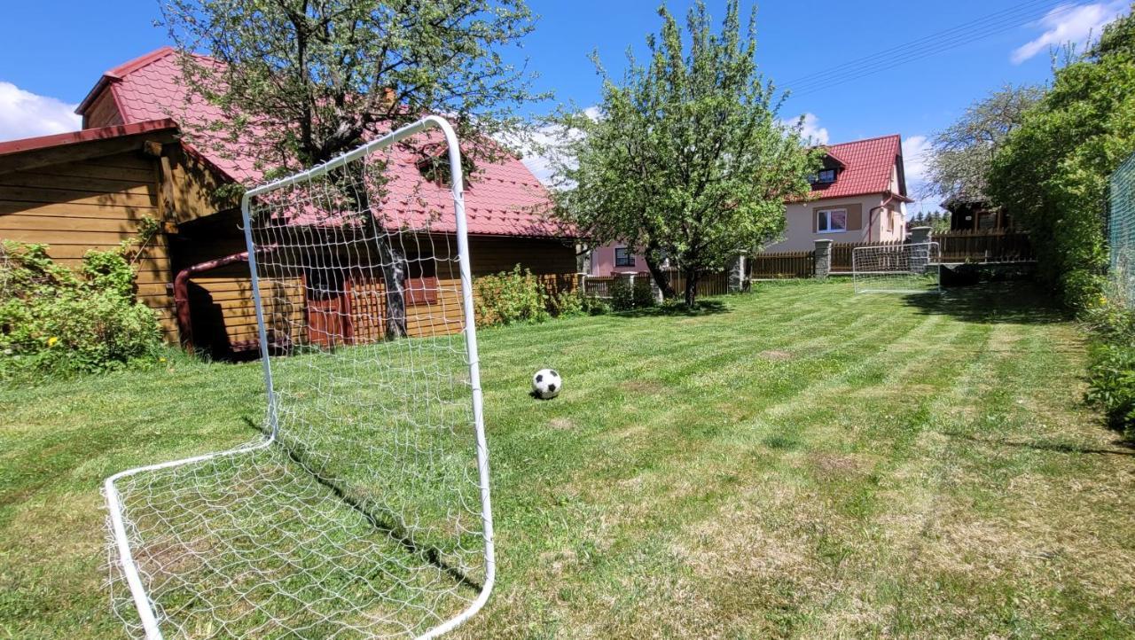 Holidayhouse Chalupa Alzbetka Važec Buitenkant foto